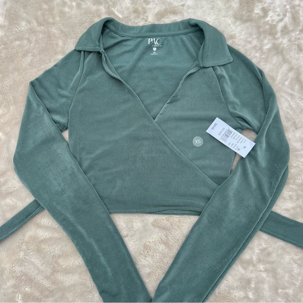 Green Sparkly Top
